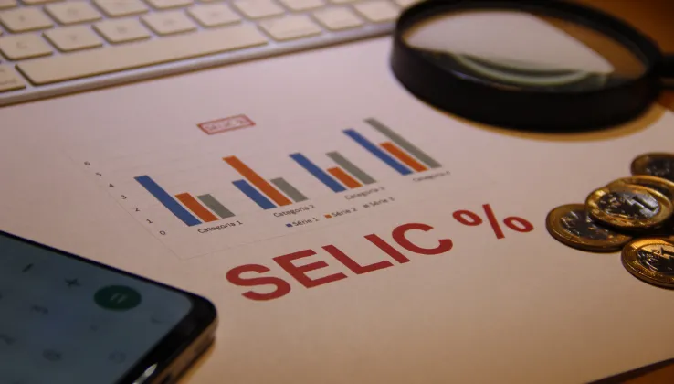 A queda da Selic significa que este é um bom momento para investir em imóveis?