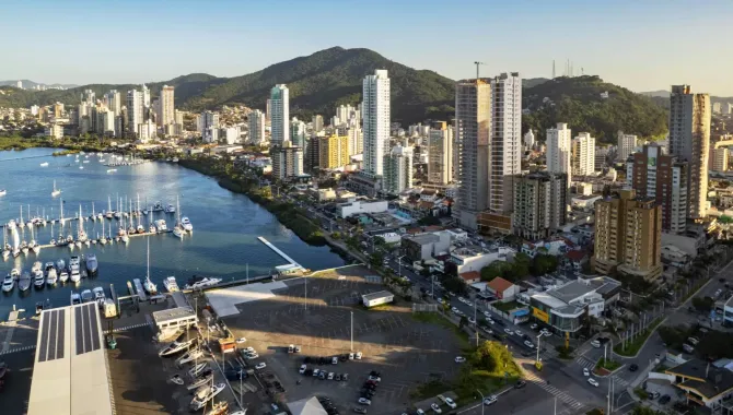Apartamento 3 quartos sendo 3 suítes em Itajaí - Foto 5